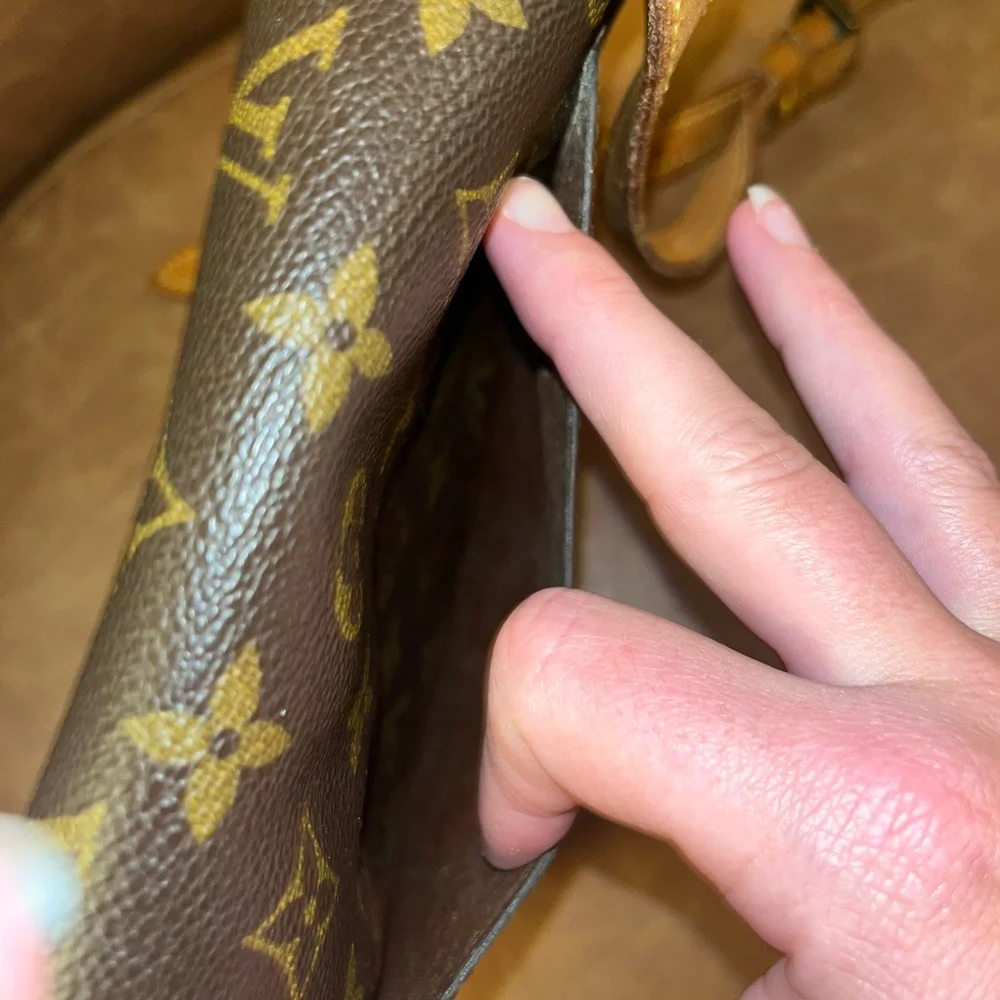 Louis Vuitton Monogram Saint Cloud MM Crossbody Bag - Picture 5 of 15